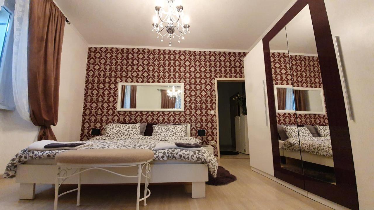Apartments Paris Umag Zewnętrze zdjęcie