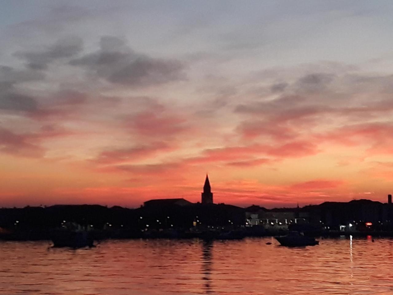 Apartments Paris Umag Zewnętrze zdjęcie