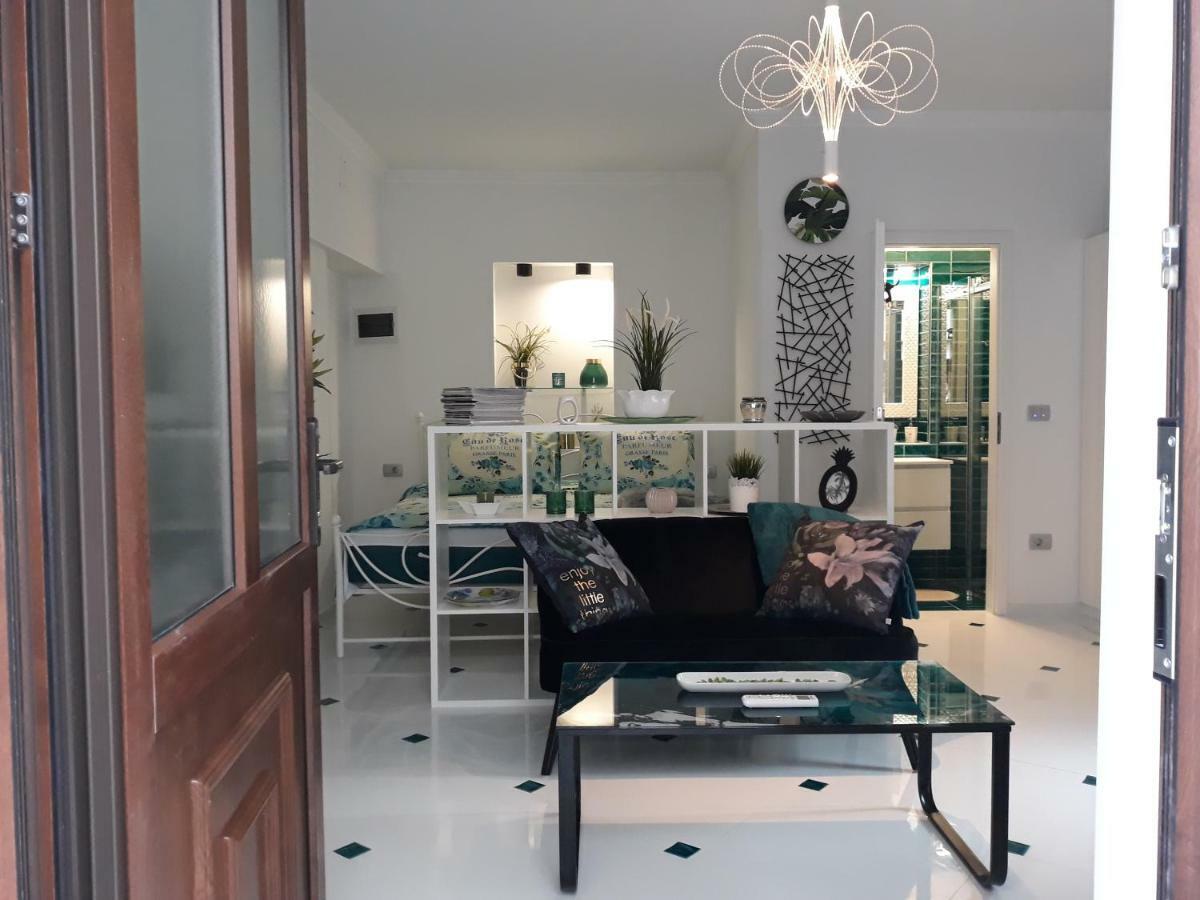 Apartments Paris Umag Zewnętrze zdjęcie
