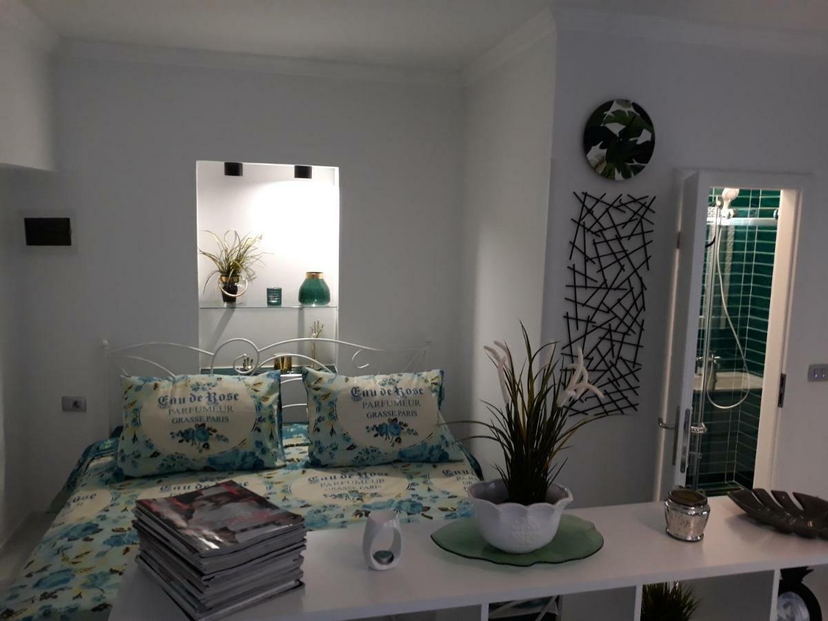 Apartments Paris Umag Zewnętrze zdjęcie