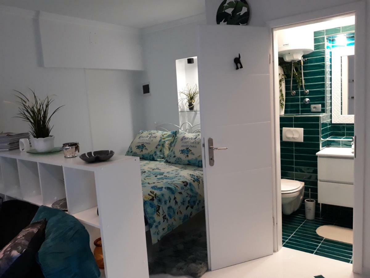 Apartments Paris Umag Zewnętrze zdjęcie